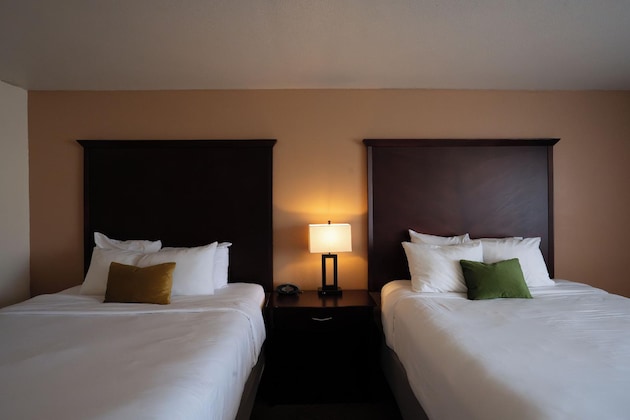 Gallery - Ramada By Wyndham Tukwila Southcenter