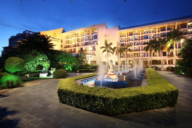Gallery - International Asia-Pacific Convention Center