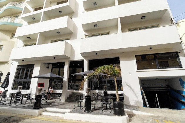 Gallery - Block Hotel