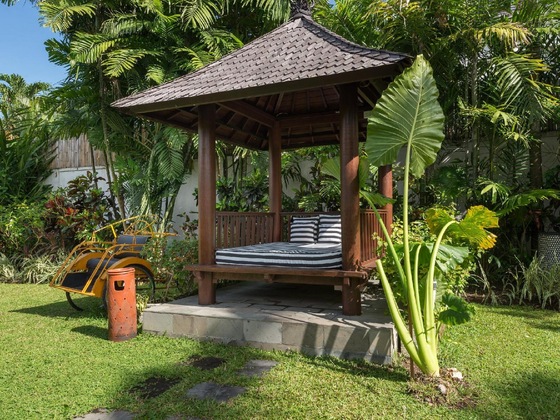 Gallery - Four On Drupadi