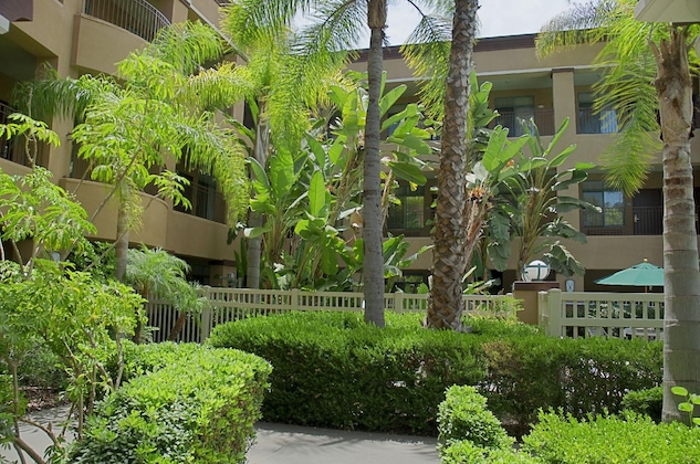 Gallery - Ramada Suites By Wyndham San Diego