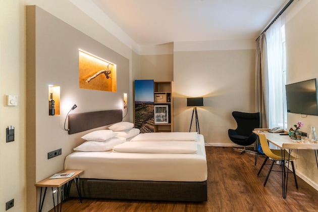 Gallery - Hotel Rathaus Wein & Design