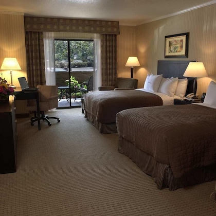 Gallery - DoubleTree by Hilton Hotel Claremont