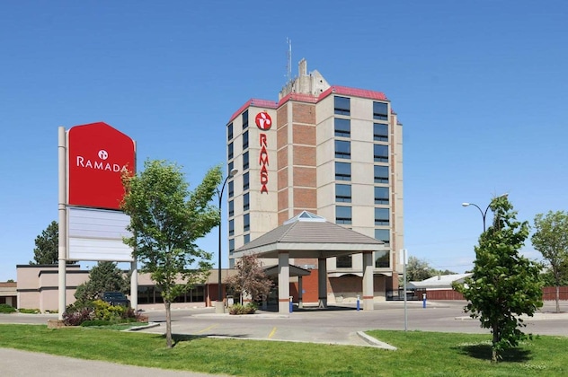 Gallery - Ramada By Wyndham Lethbridge