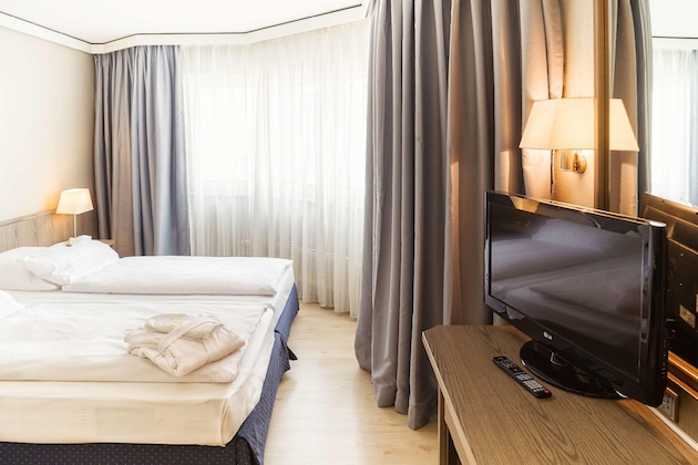 Gallery - Hotel Düsseldorf City By Tulip Inn