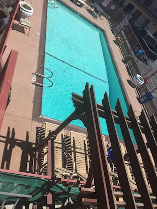 Gallery - Days Inn By Wyndham Victorville