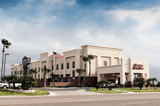 Gallery - Hampton Inn & Suites Harlingen