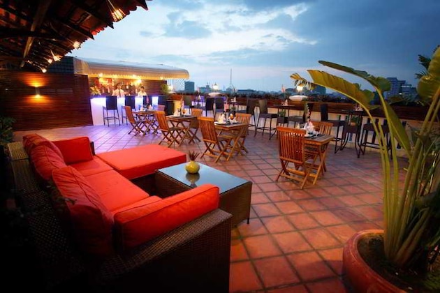Gallery - Royal Inn
