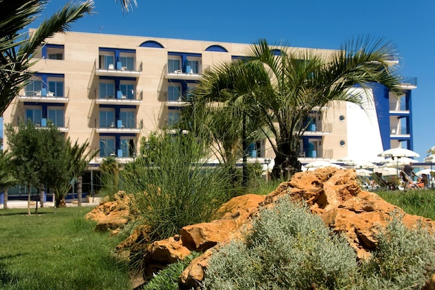 Gallery - Roses Hotel