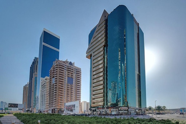 Gallery - Number One Tower Suites