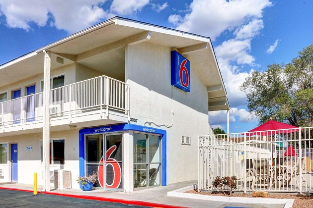 Gallery - Motel 6 Santa Fe