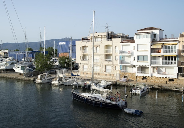 Gallery - Pierre & Vacances Empuriabrava Marina
