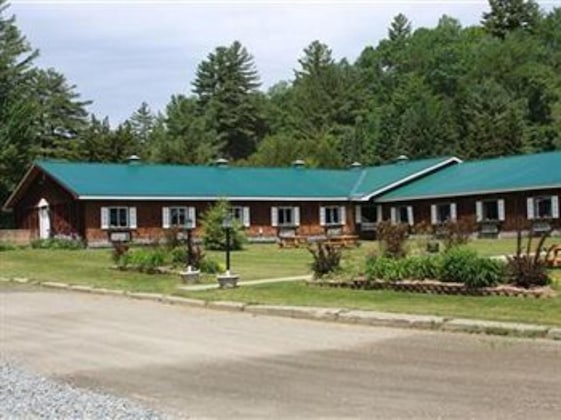 Gallery - Northern Lights Lodge