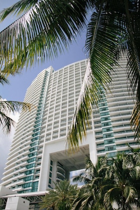 Gallery - The Diplomat Beach Resort Hollywood, Curio Collection By Hilton