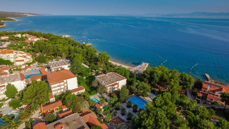Gallery - Waterman Svpetrvs Resort