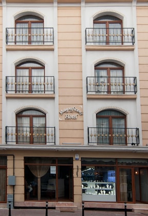 Gallery - Magnificent Hotel