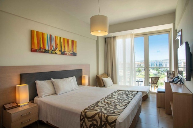 Gallery - Pernera Beach Hotel