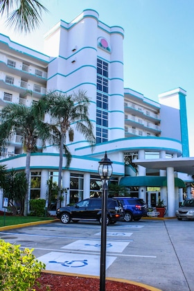 Gallery - Discovery Beach Resort