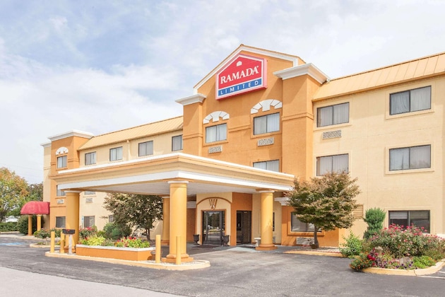 Gallery - Ramada Limited Decatur