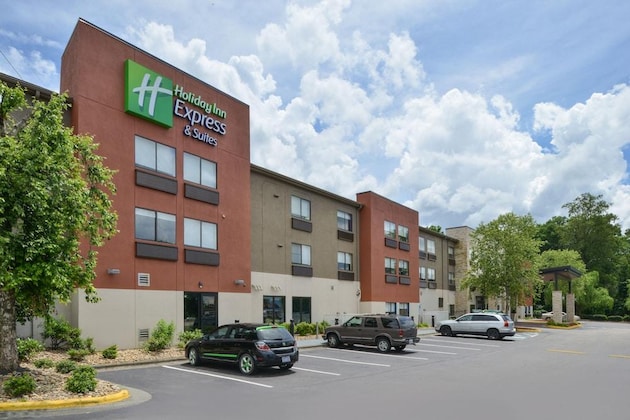 Gallery - Holiday Inn Express & Suites Raleigh Ne - Medical Ctr Area, An Ihg Hotel