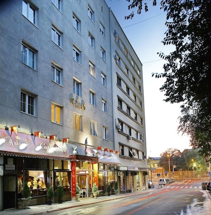 Gallery - Queen's Astoria Design Hotel