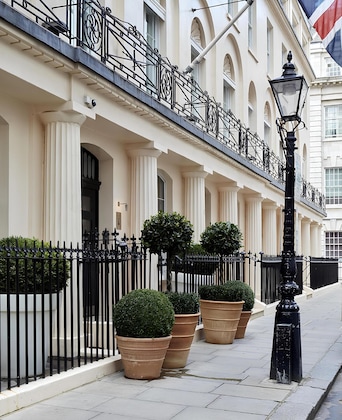 Gallery - Haymarket Hotel, Firmdale Hotels