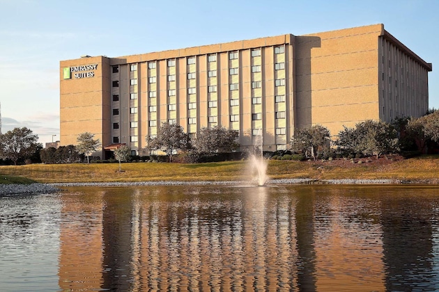 Gallery - Embassy Suites Chicago Schaumburg Woodfield