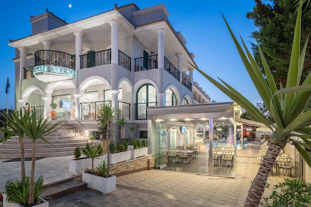 Gallery - Denise Beach Hotel