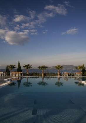 Gallery - Valis Resort