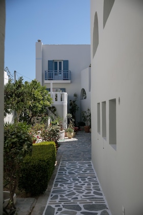Gallery - Iria Beach Art Hotel