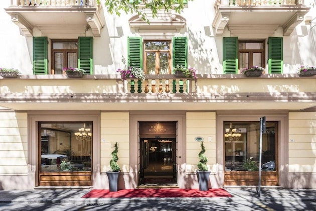 Gallery - Hotel Minerva Palace