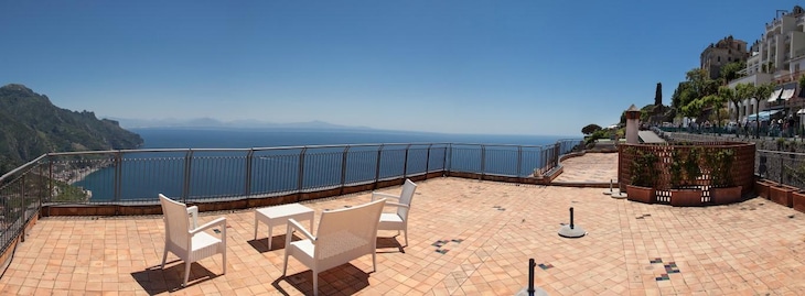 Gallery - Hotel Graal