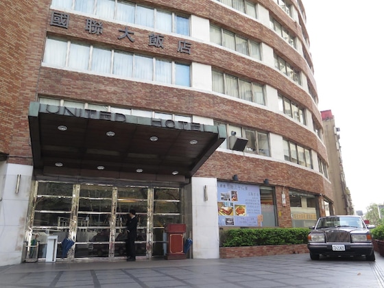 Gallery - United Hotel