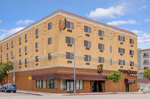 Gallery - Super 8 By Wyndham Hollywood La Area