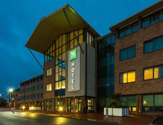 Gallery - AC Hotel by Marriott Birmingham NEC & Airport