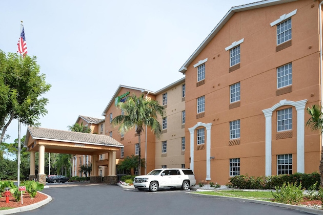 Gallery - Holiday Inn Express & Suites Naples North - Bonita Springs By Ihg
