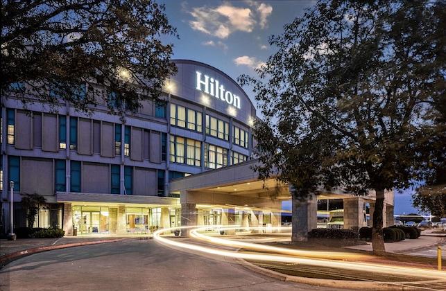 Gallery - Hilton Austin Airport