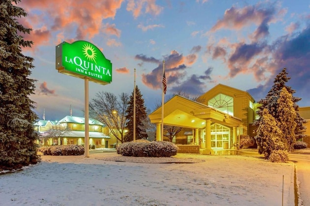 Gallery - La Quinta Inn & Suites By Wyndham Appleton College Avenue