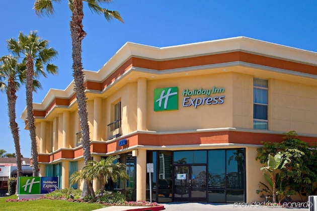 Gallery - Holiday Inn Express Newport Beach By Ihg
