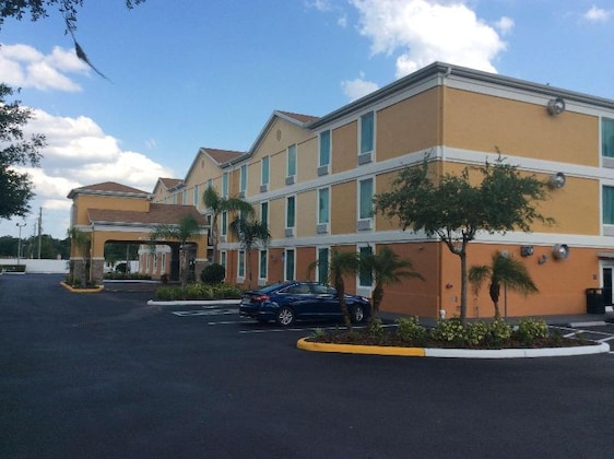 Gallery - Best Western Wesley Chapel