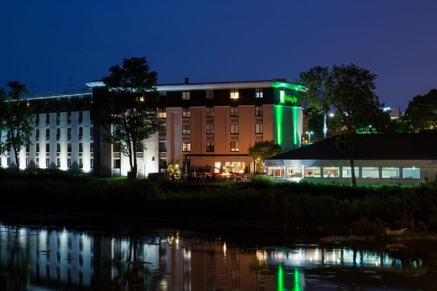Gallery - Holiday Inn Milwaukee Riverfront By Ihg