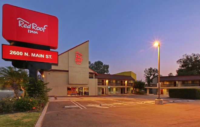 Gallery - Red Roof Inn Santa Ana