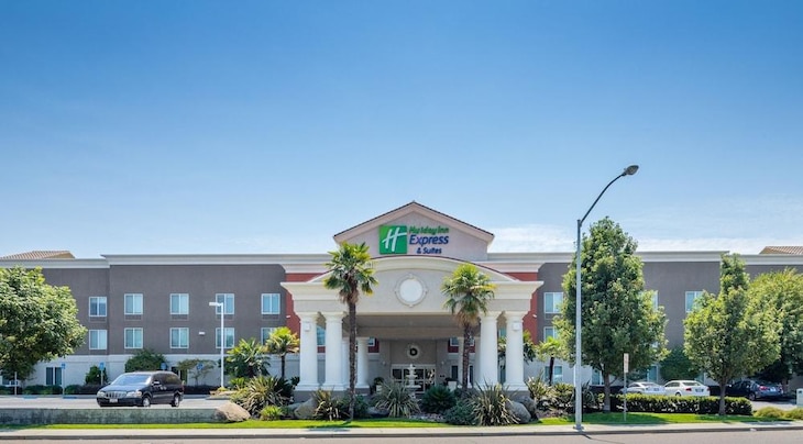 Gallery - Holiday Inn Express And Suites Modesto By Ihg