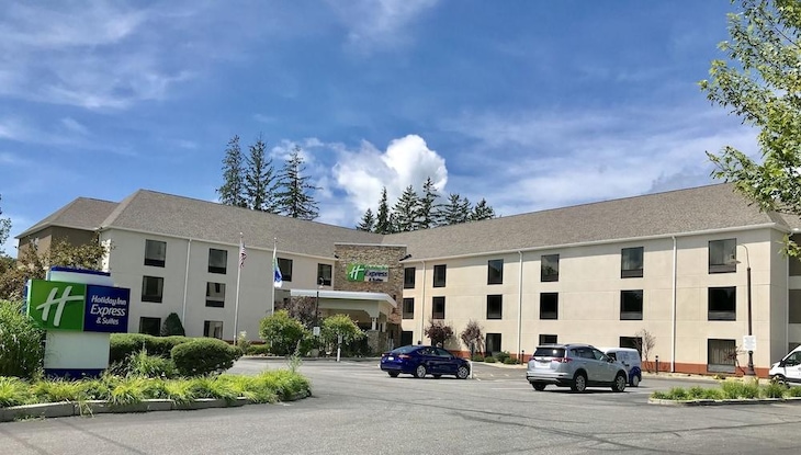 Gallery - Holiday Inn Express Hotel & Suites Great Barrington By Ihg