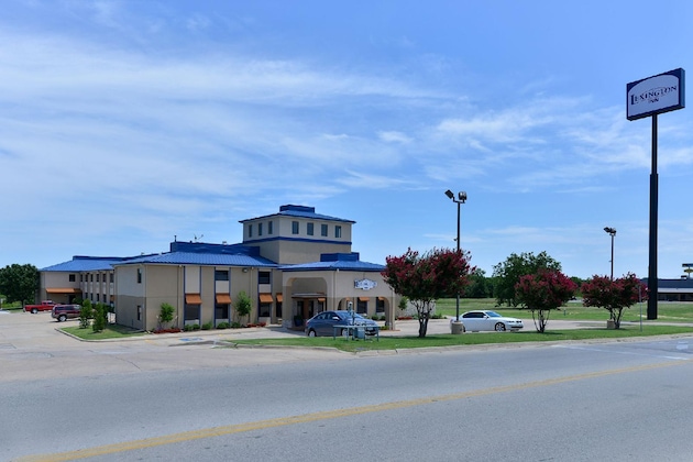 Gallery - Boarders Inn & Suites By Cobblestone Hotels - Ardmore