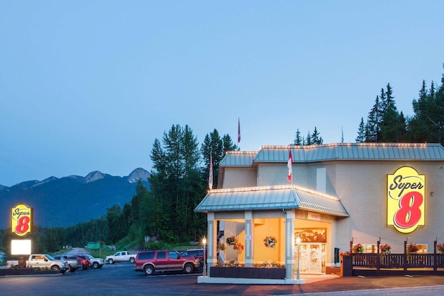 Gallery - Fernie Fox Hotel