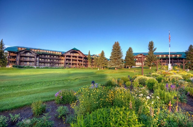 Gallery - Glacier Park Lodge