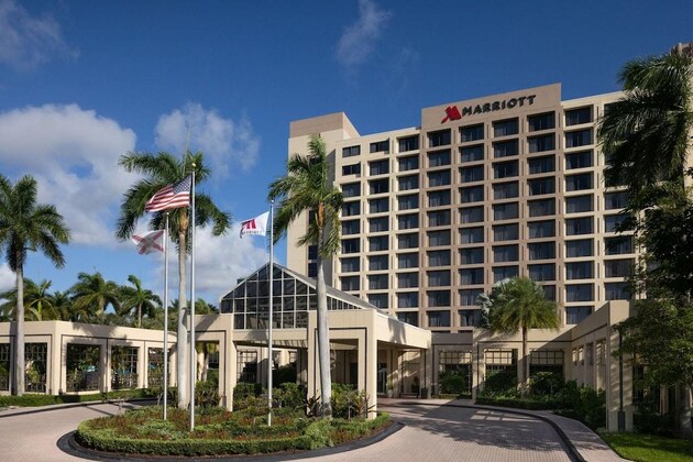 Gallery - Boca Raton Marriott At Boca Center