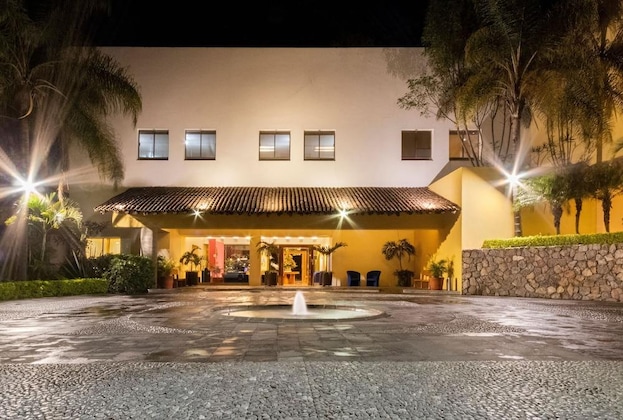 Gallery - Hotel Rancho San Diego Grand Spa Resort