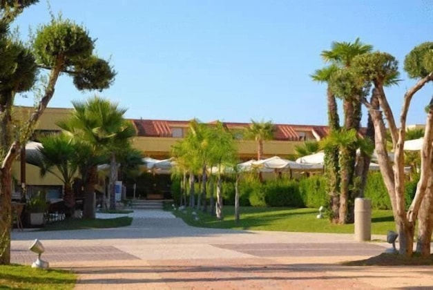 Gallery - Hotel La Principessa Conference Center